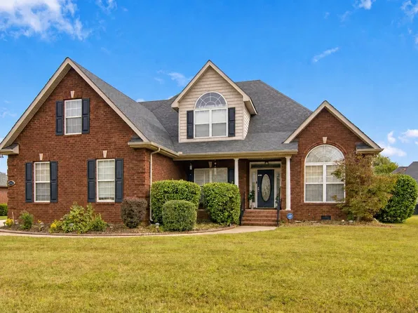 2317 Saint Andrews Dr, Murfreesboro, TN 37128