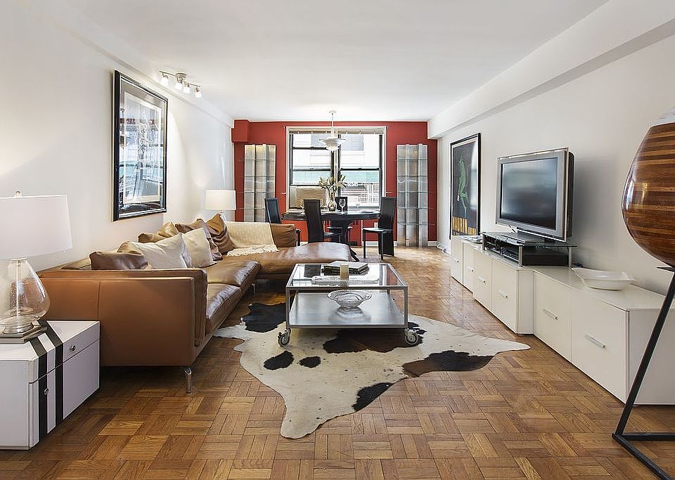 1st image of 60 E 9th St APT 226