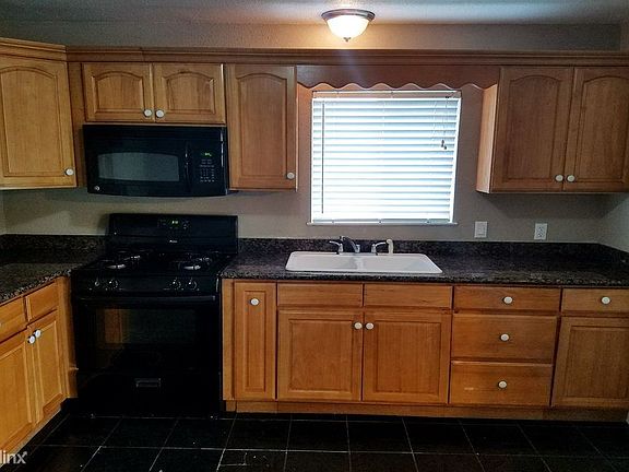 10110043_412 F St_Isleton_CA_2017-3