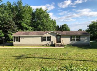5015 W Park Rd, New Era, MI 49446