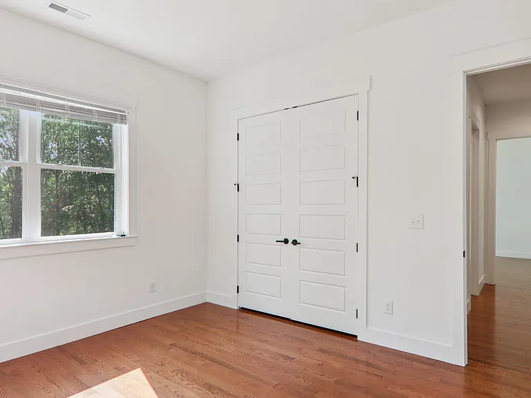 178 Jonathan Ln — Photo 27