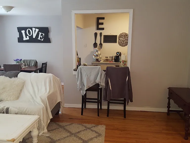 85 Lawrence Rd — Photo 8