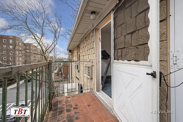 Sold by Behfar Team LLC | media 15
