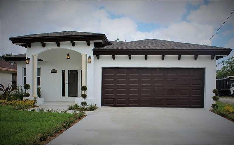 1st image of 4819 SW 21st Street