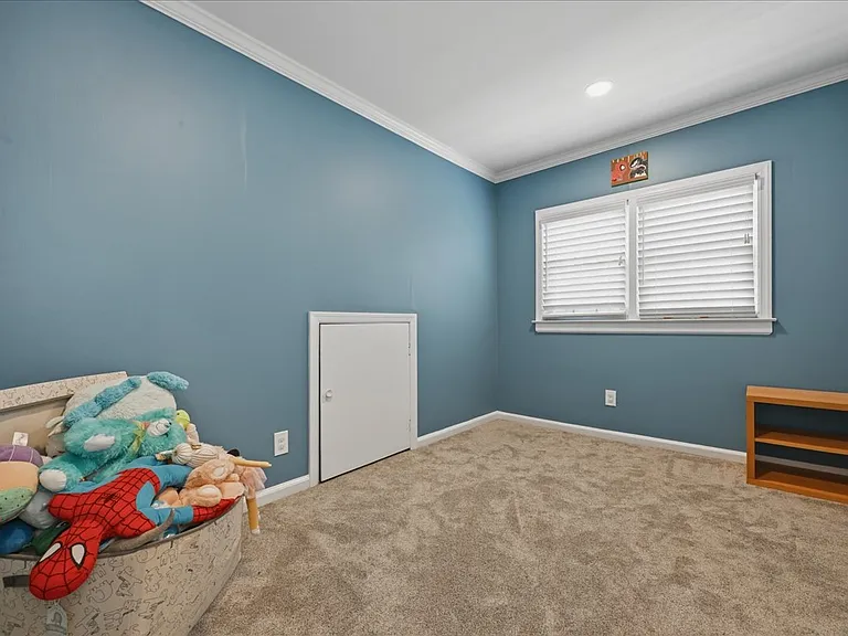 38-11 205th St #SINGLE-FAMIL — Photo 28