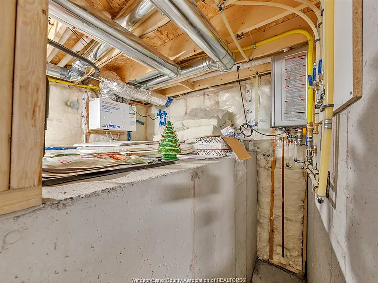 281 Brighton Rd — Photo 40