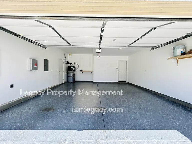 8057 Moongate Way — Photo 30