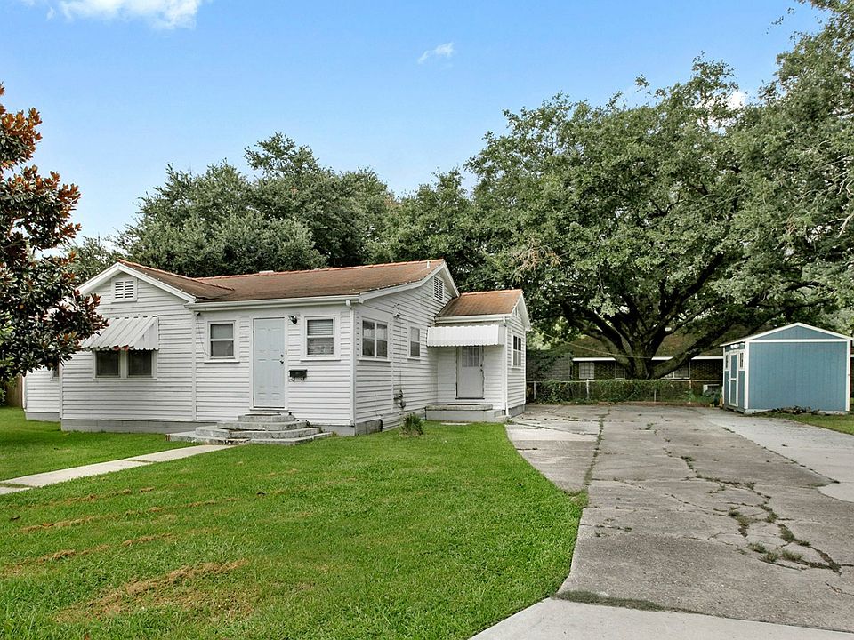 For Sale: 515 Clayton Drive, Norco, Louisiana 70079
