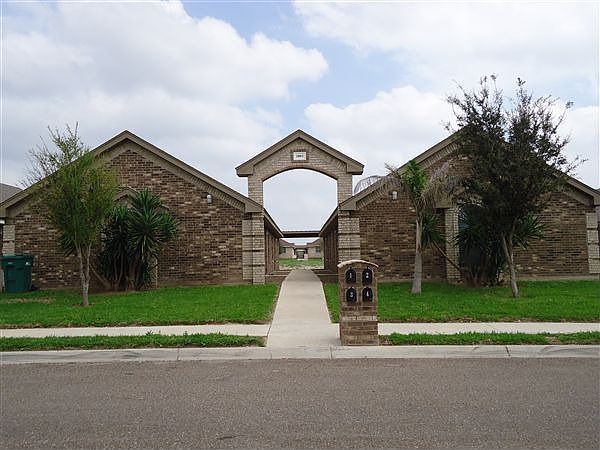 1803 Iron Wood Exterior