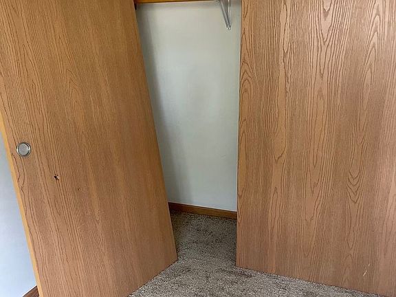 5th image of 1016 Grandview Dr #13866785