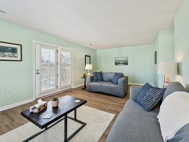 407 23rd Ave N #305 — Photo 13