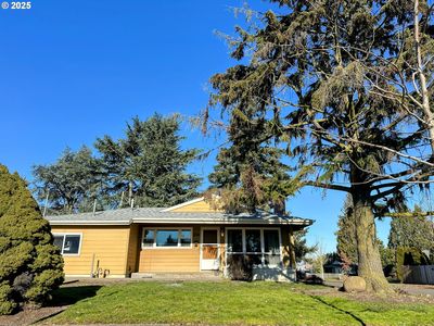 12041 NE Stanton St, Portland, OR, 97220