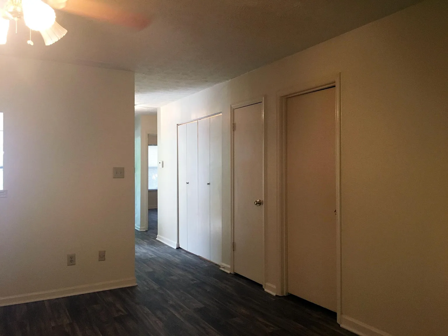 3 bed, 1296 sqft, $1,495 — Photo 2