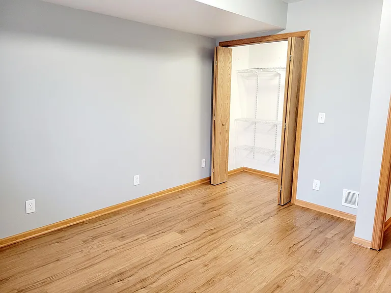 2458 Downing Ave — Photo 13