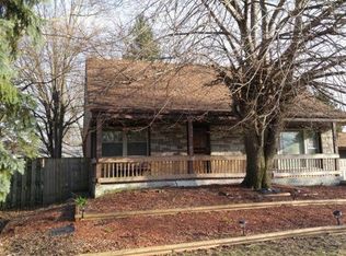 915 E 160th Pl, South Holland, IL