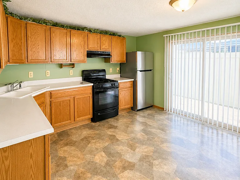 2114 N Buckeye St — Photo 3