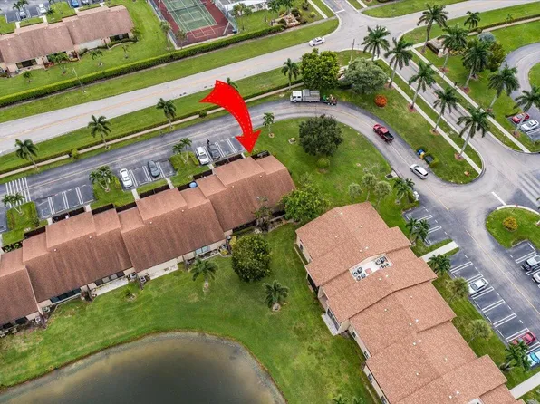 630 Sea Pine Way I #A, Greenacres, FL 33415