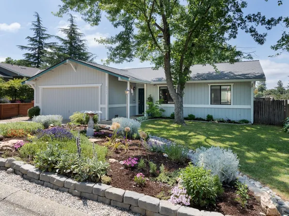 5360 Skycrest Dr, El Dorado, CA 95623