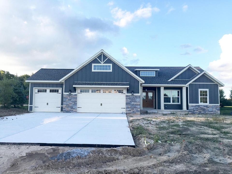 1st image of 3169 Twin Lakes Dr