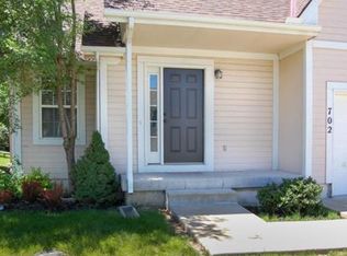 702 E 125th St, Kansas City, MO 64146