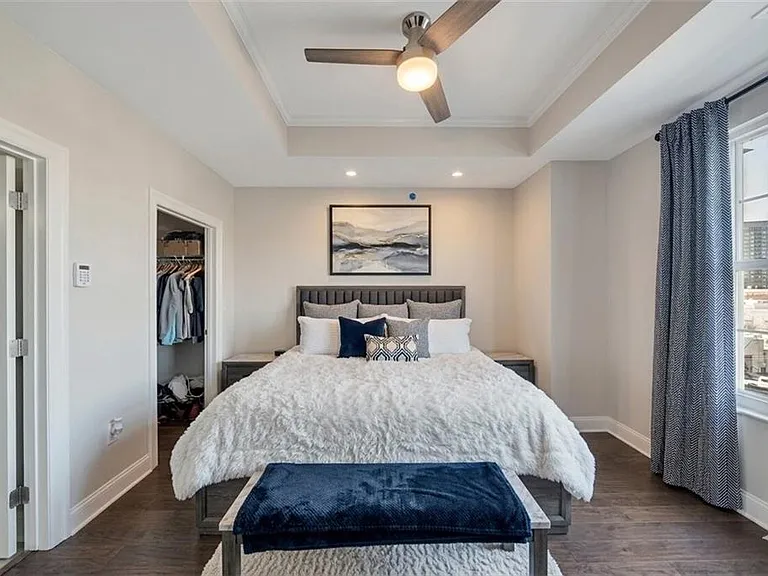 325 E Paces Ferry Rd NE #601 — Photo 10