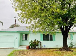 707 N Rinaldi St, Visalia, CA 93291