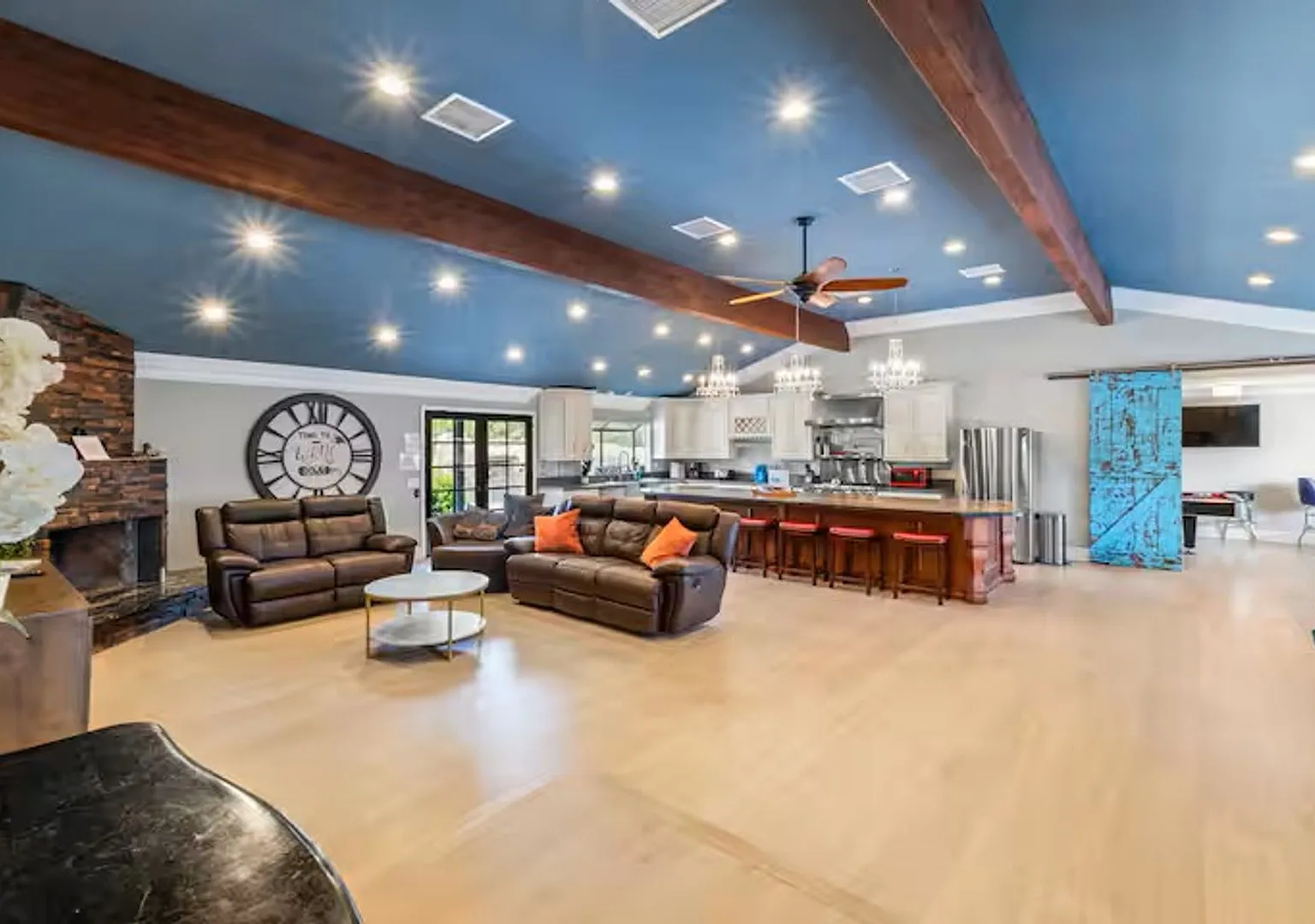 Temecula Wine Country Estate | Luxury 4BR Retreat with Pool, Vineyard Views & Entertainment Grounds — Photo 3