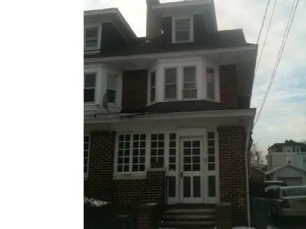 327 Gardner Ave, Trenton, NJ 08618