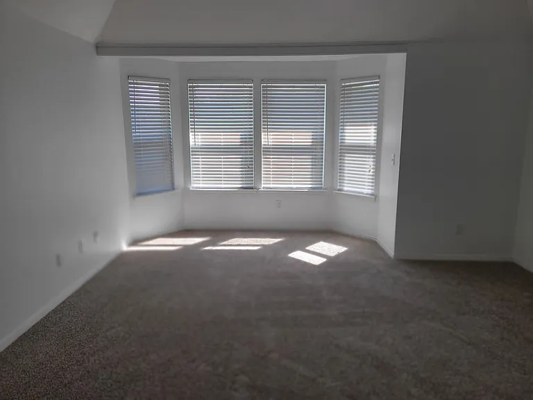 Master bedroom bay window sitting area