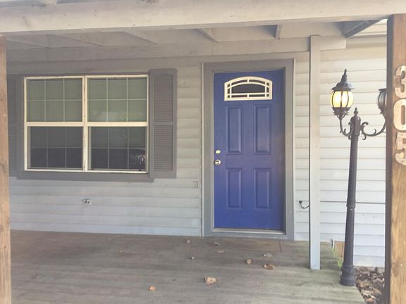 2nd image of 305 N 6th St