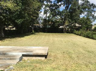 211 E 30th St, Houston, TX 77018