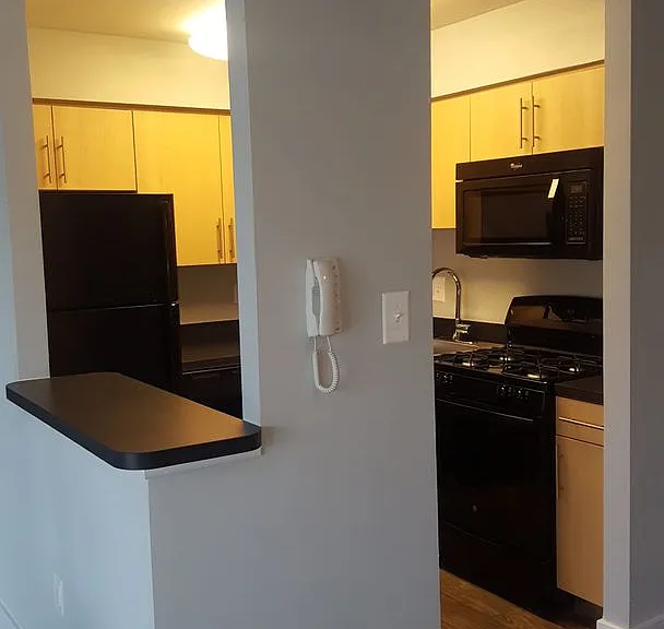 Edge at Greentree — Photo 11
