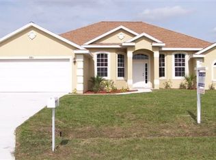 881 SW Idol Ave, Port Saint Lucie, FL 34953