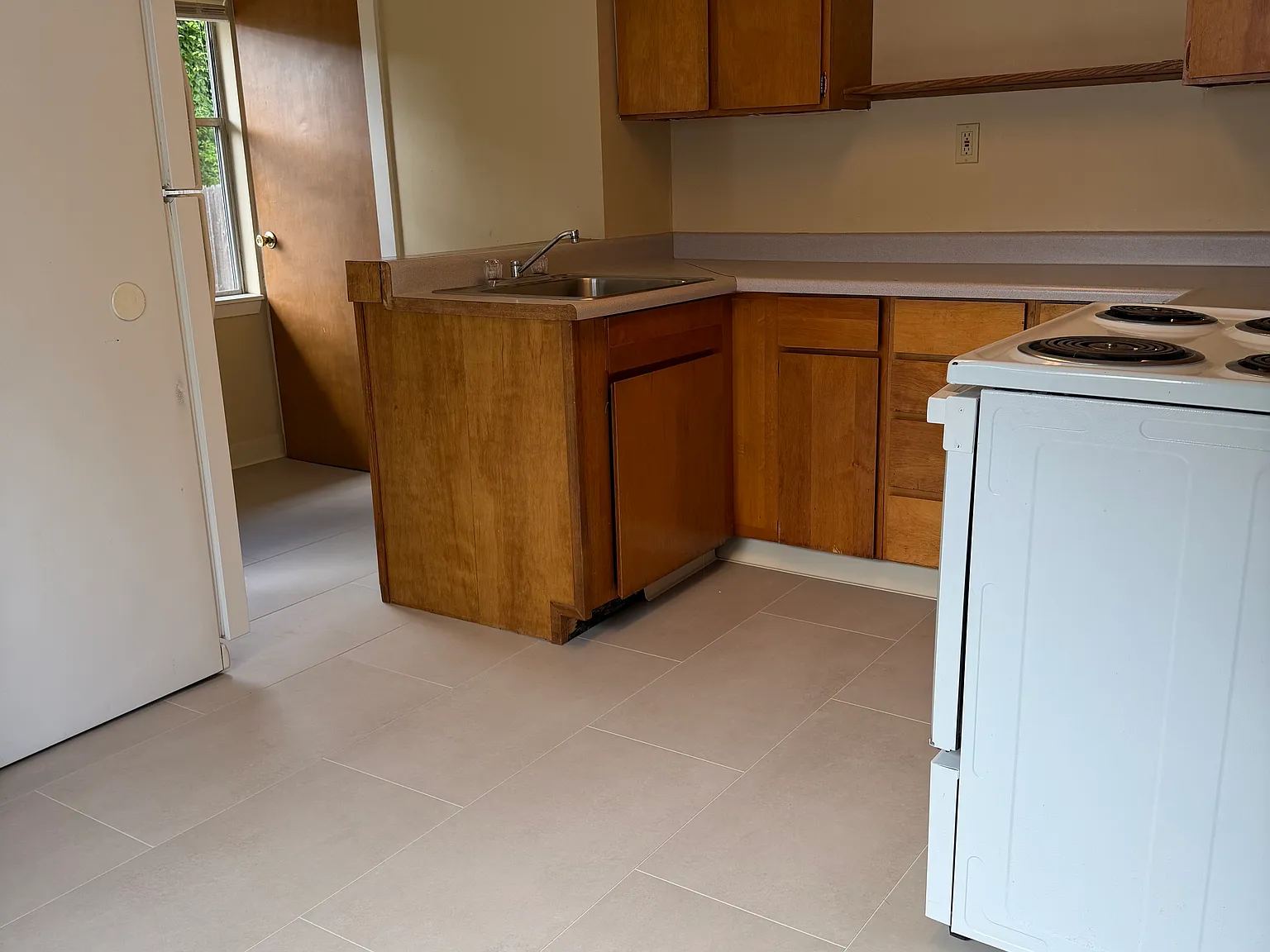 2 bed, 1128 sqft, $2,500 — Photo 4
