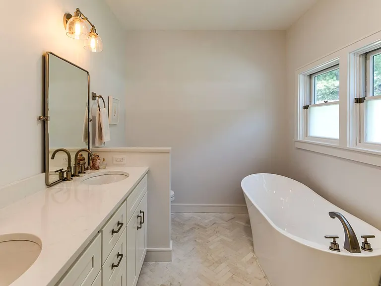 3 Oak Hill Ln — Photo 15