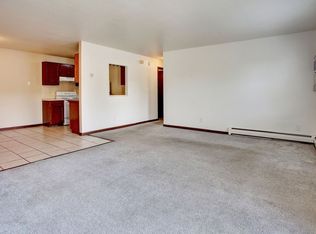 486 Stratford Way #7, Holland, MI 49423