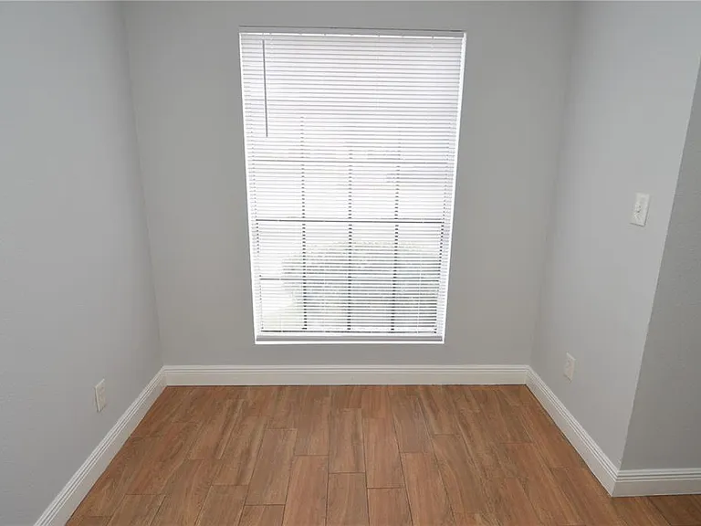 8722 Mallard Reserve Dr #102 — Photo 15