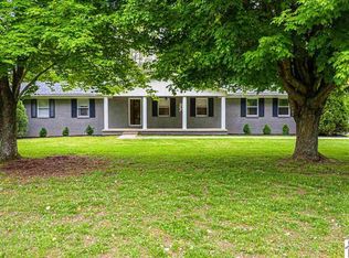 68 Camelot Dr, Calvert City, KY 42029
