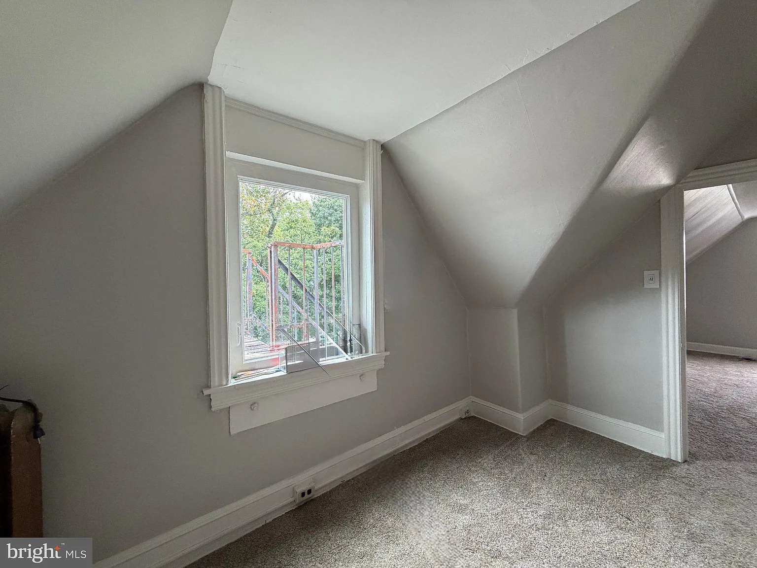 7301 Chestnut Ave — Photo 2