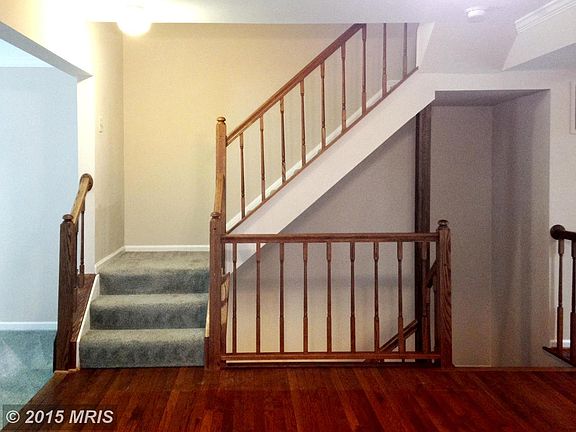 5th image of 214 Finchingfield Ct