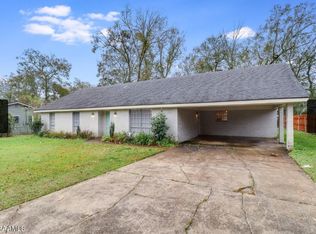 216 S Demanade Blvd, Lafayette, LA 70503