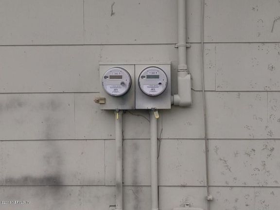 5th image of 1753 W 26th St
