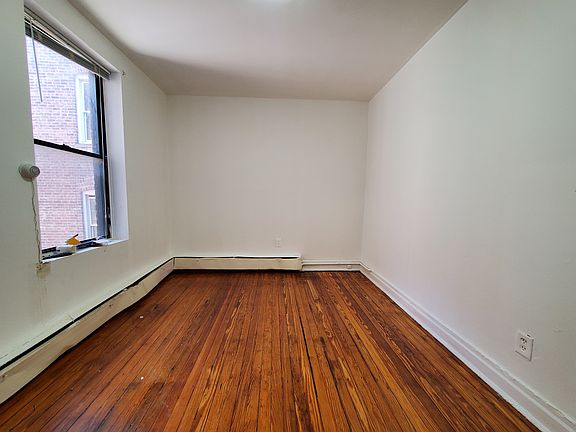 3rd image of 168 Clinton Ave #11E