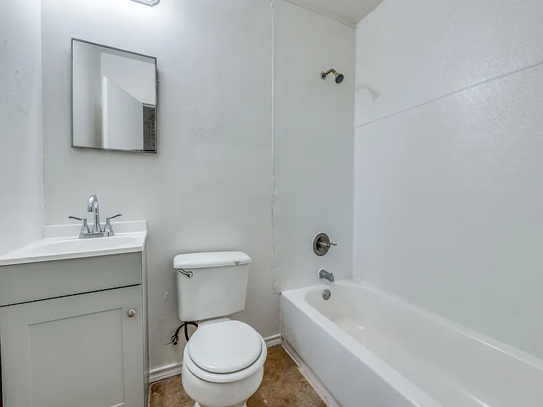 3422 Terrell St — Photo 8