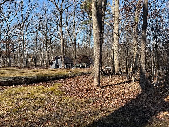 2nd image of 33718 N Oplaine Rd