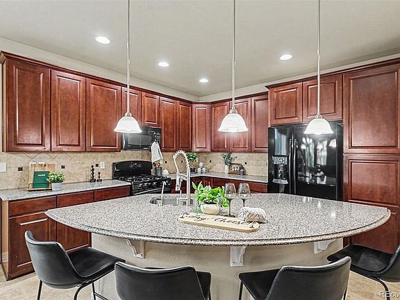 4th image of 13056 E 106th Avenue