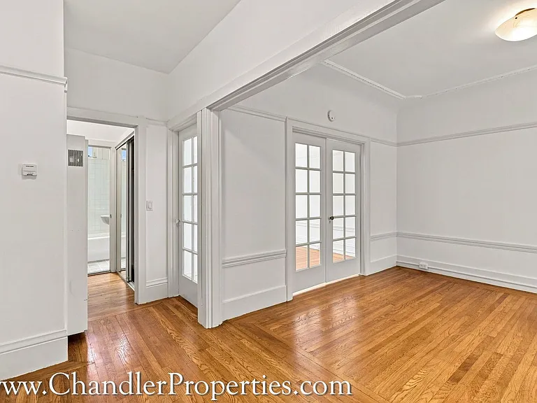 605 Scott St — Photo 8