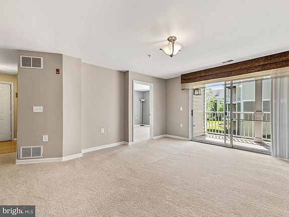 4th image of 13308 Kilmarnock Way #2-K