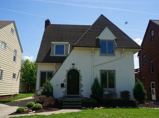 15615 Fernway Dr, Cleveland, OH 44137