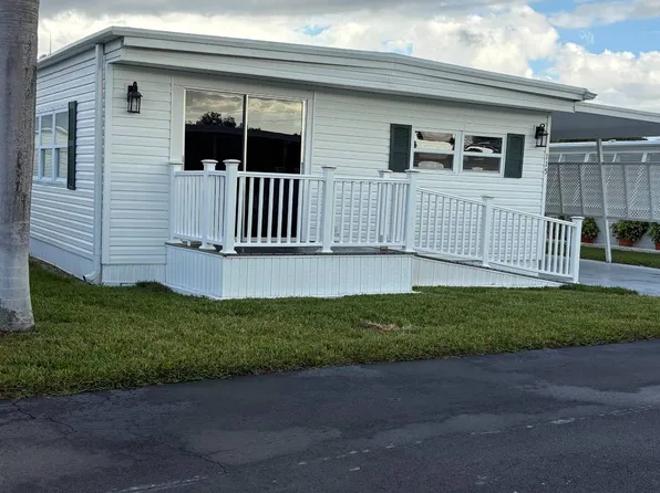 115 Pier D, Naples, FL 34112